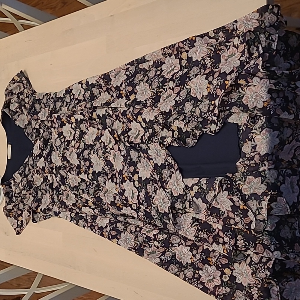 LIKE NEW Altar'd State Floral Print High Low Floral Short Sleeved Dress - Picture 3 of 12